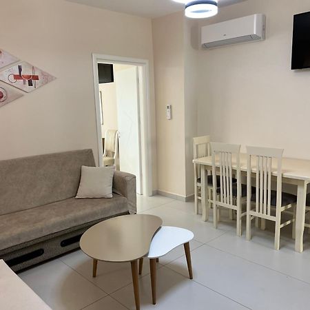 Saranda Luxury Apartments Luaran gambar