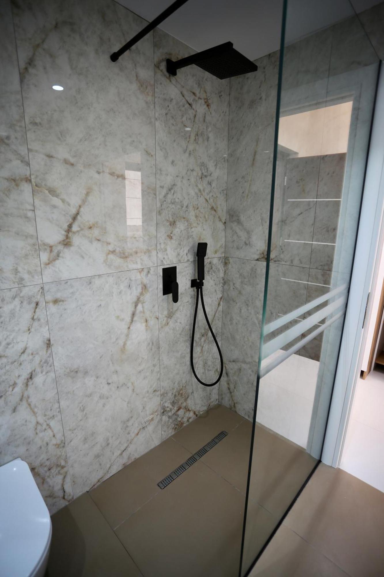 Saranda Luxury Apartments Luaran gambar