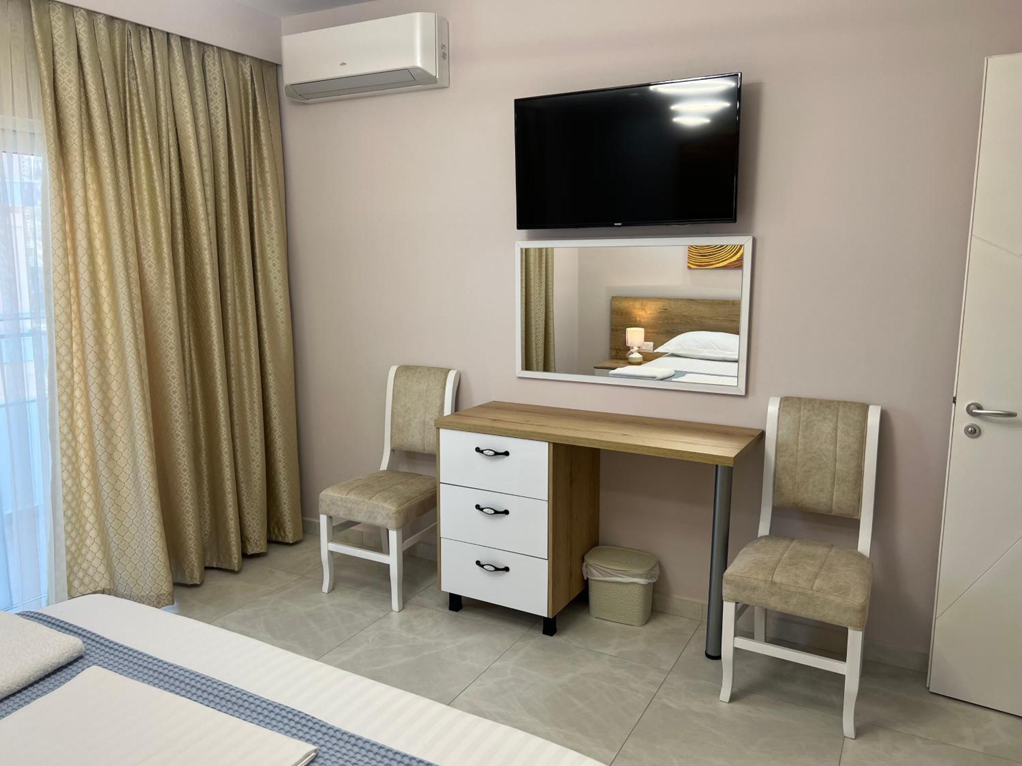 Saranda Luxury Apartments Luaran gambar